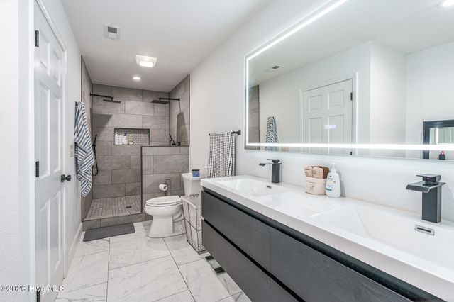 135 Heritage Trail, Brasstown, NC 28902