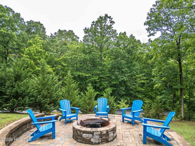 135 Heritage Trail, Brasstown, NC 28902