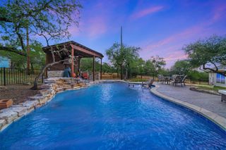 508 N Canyonwood DR, Dripping Springs, TX 78620