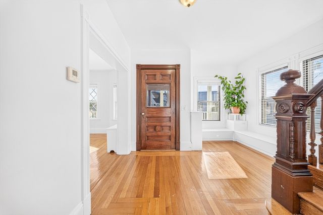546 Shirley St, Winthrop, MA 02152