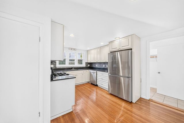 546 Shirley St, Winthrop, MA 02152