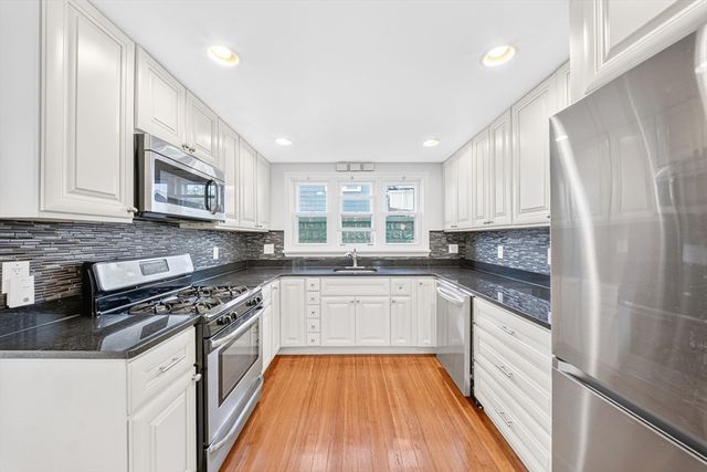 546 Shirley St, Winthrop, MA 02152