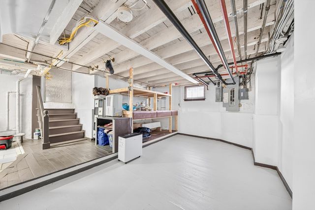546 Shirley St, Winthrop, MA 02152