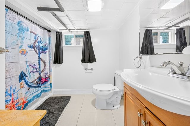 546 Shirley St, Winthrop, MA 02152