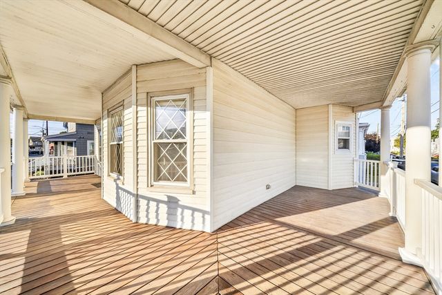 546 Shirley St, Winthrop, MA 02152