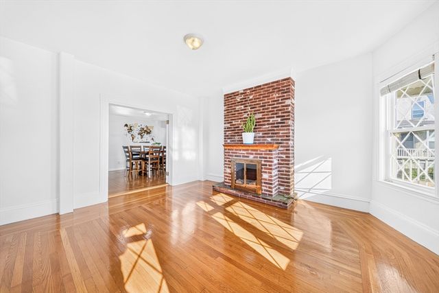 546 Shirley St, Winthrop, MA 02152