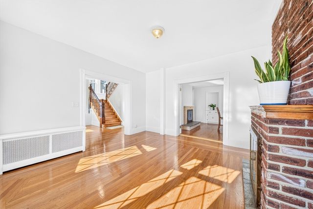 546 Shirley St, Winthrop, MA 02152
