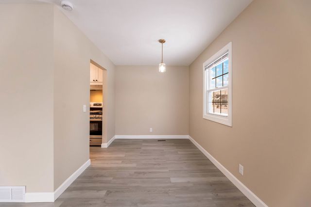 1616 Wilcox Street, Crest Hill, IL 60435