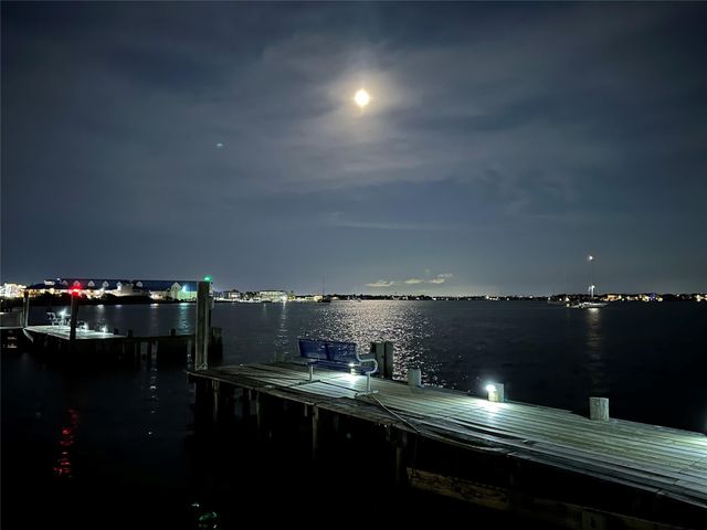 3663 Nasa Parkway 601, Seabrook, TX 77586