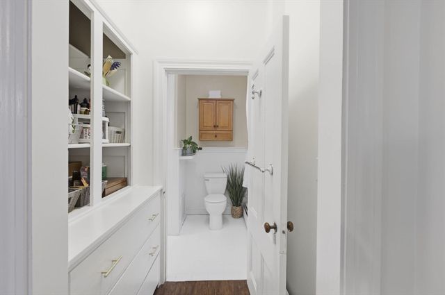 4 Mount Vernon St 3, Haverhill, MA 01830