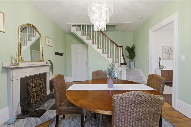 4 Mount Vernon St 3, Haverhill, MA 01830