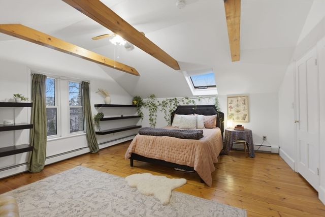 4 Mount Vernon St 3, Haverhill, MA 01830