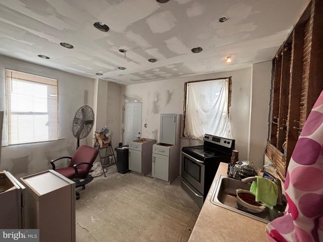 1138 S 54TH ST, Philadelphia, PA 19143