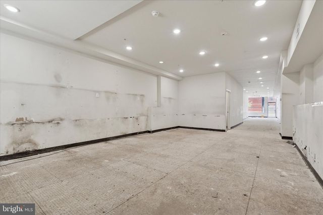 826-00 N BROAD ST, Philadelphia, PA 19130