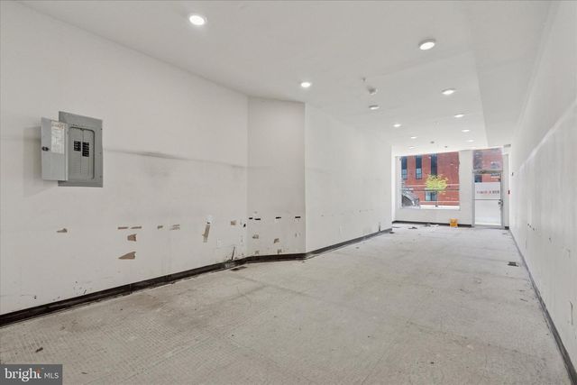 826-00 N BROAD ST, Philadelphia, PA 19130