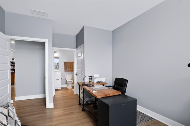 5054 Foxley Park Lane, Avon, IN 46123