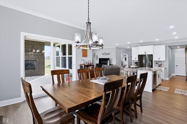 5054 Foxley Park Lane, Avon, IN 46123