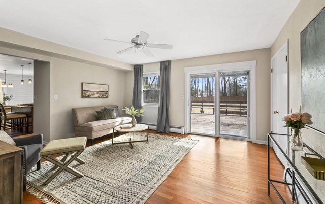 10311 W Ruby AVENUE, Wauwatosa, WI 53225