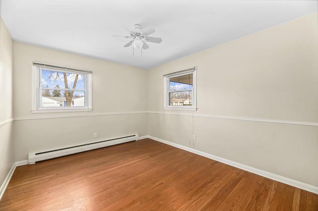 10311 W Ruby AVENUE, Wauwatosa, WI 53225