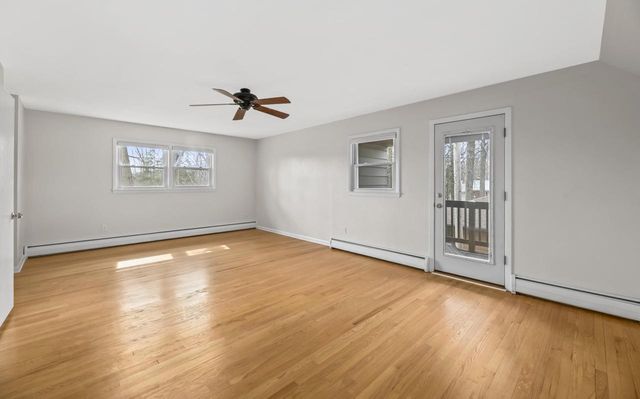 10311 W Ruby AVENUE, Wauwatosa, WI 53225