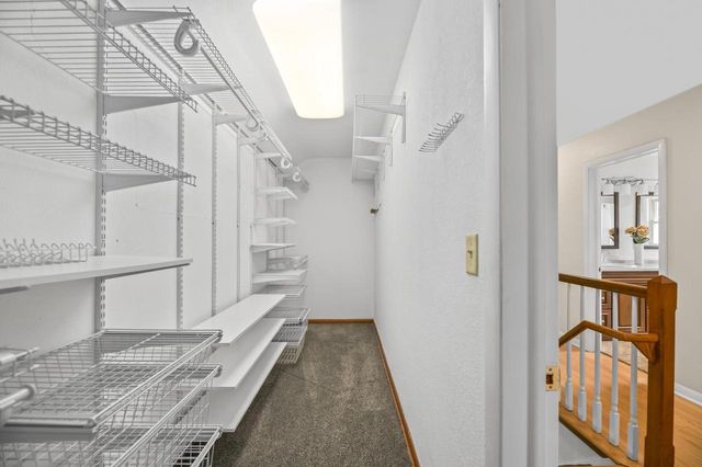 10311 W Ruby AVENUE, Wauwatosa, WI 53225