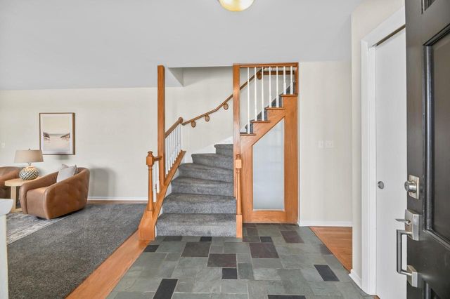 10311 W Ruby AVENUE, Wauwatosa, WI 53225