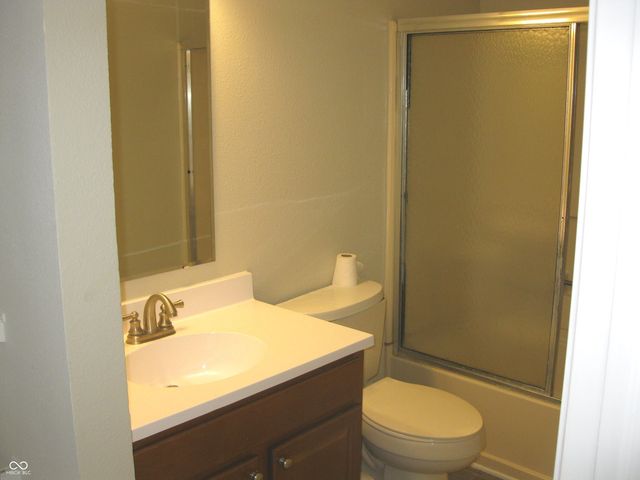 12651 Republic Drive, Fishers, IN 46037