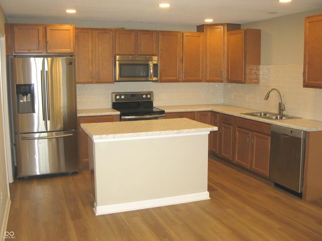 12651 Republic Drive, Fishers, IN 46037