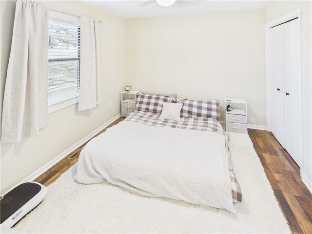 1009 Walnut Lane, Warrensburg, MO 64093