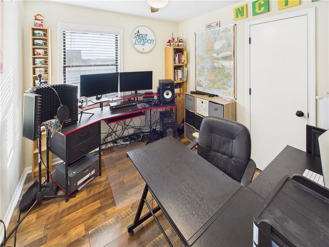 1009 Walnut Lane, Warrensburg, MO 64093