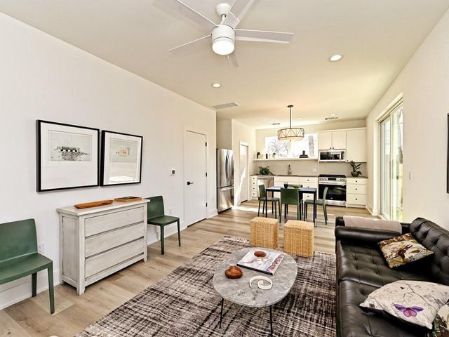 1116 Atkinson RD, Austin, TX 78752