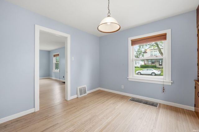 713 Greenlawn Avenue, Fort Wayne, IN 46808