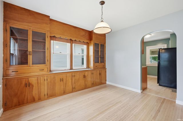 713 Greenlawn Avenue, Fort Wayne, IN 46808