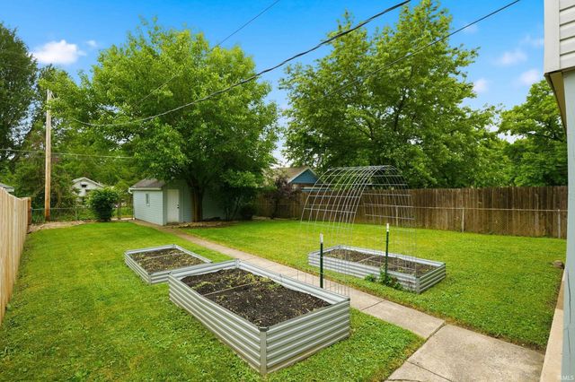 713 Greenlawn Avenue, Fort Wayne, IN 46808