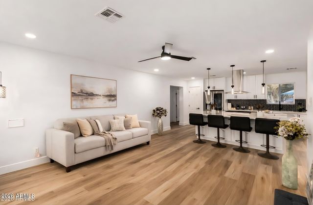 3001 N 21ST Avenue, Phoenix, AZ 85015