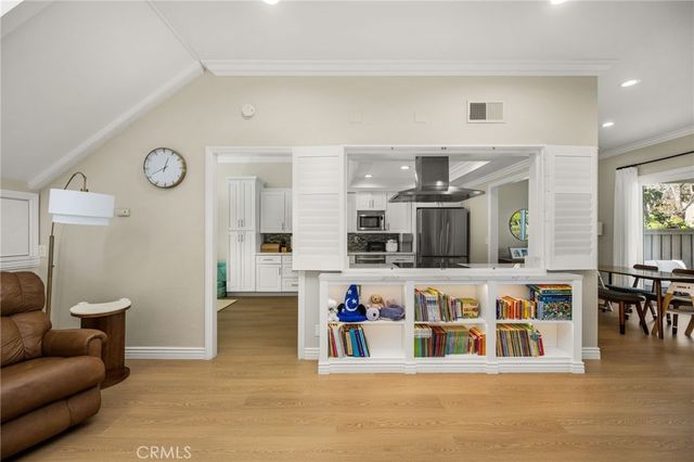 642 Colonial, Fullerton, CA 92835