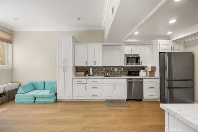 642 Colonial, Fullerton, CA 92835