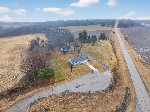 6387 Rimmel Court, Dane, WI 53529