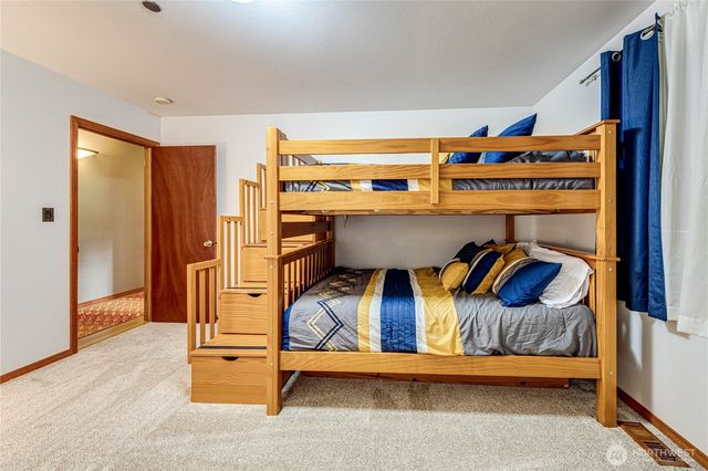 73 Ross Lane, Port Angeles, WA 98363