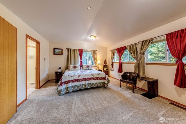 73 Ross Lane, Port Angeles, WA 98363