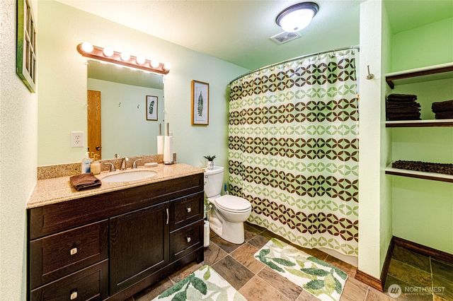 73 Ross Lane, Port Angeles, WA 98363