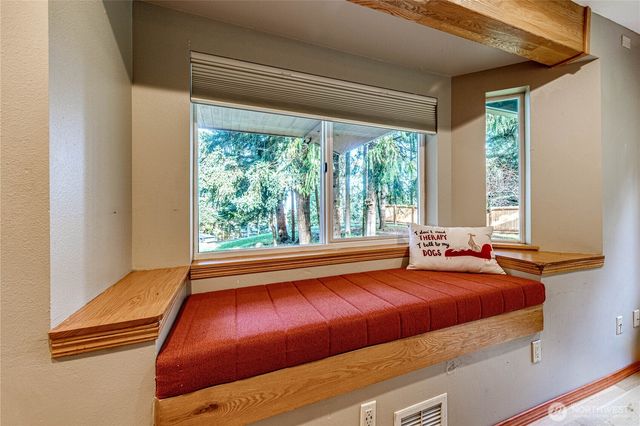 73 Ross Lane, Port Angeles, WA 98363