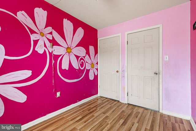 25 W PERPEN CT, Newark, DE 19702