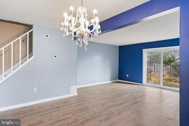 25 W PERPEN CT, Newark, DE 19702