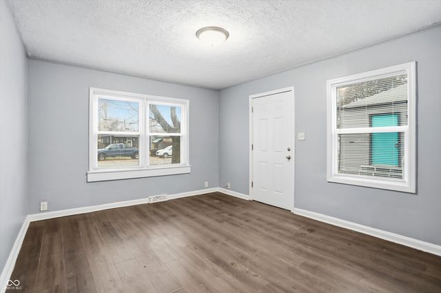 1035-1037 N Centennial Street, Indianapolis, IN 46222