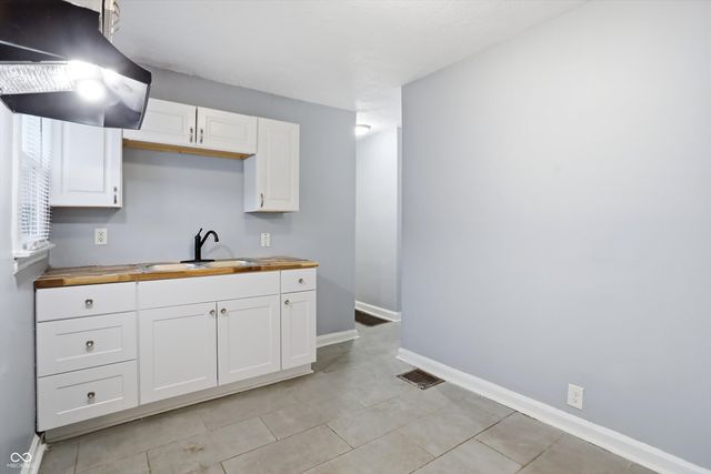 1035-1037 N Centennial Street, Indianapolis, IN 46222