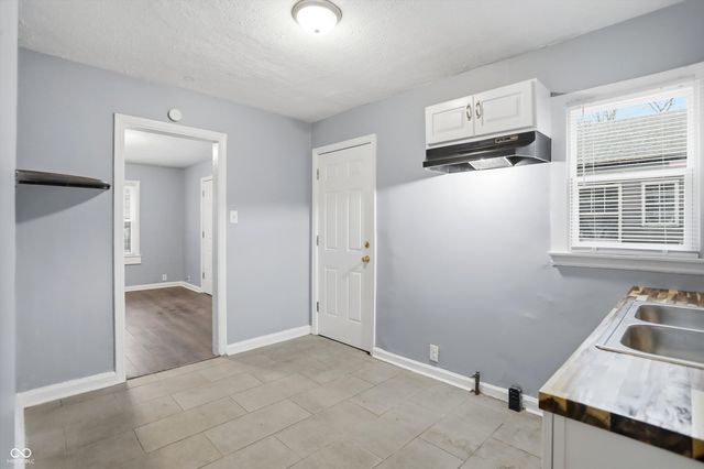 1035-1037 N Centennial Street, Indianapolis, IN 46222