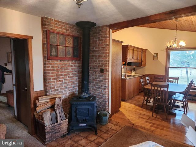 230 S HERTZLER RD, Elizabethtown, PA 17022