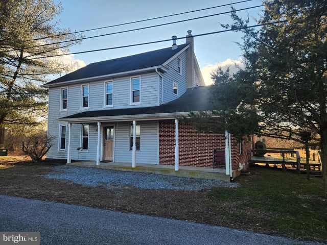 230 S HERTZLER RD, Elizabethtown, PA 17022