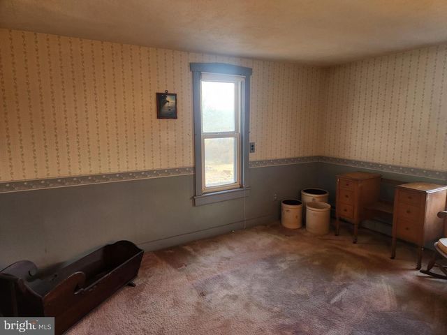 230 S HERTZLER RD, Elizabethtown, PA 17022